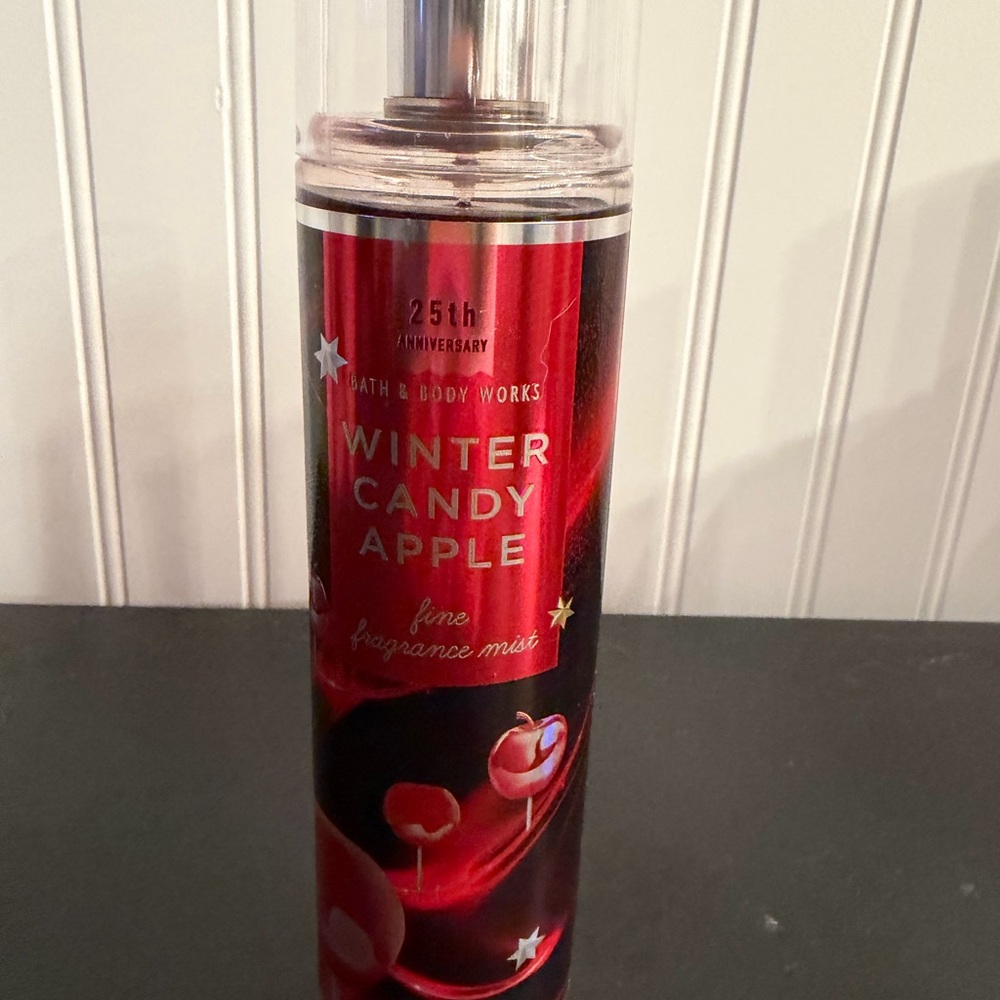 Bath & Body Works Winter Candy Apple Fragrance Mist - 25th Anniversary Edition